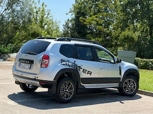 Dacia Duster 4x4 1.5 dci 2017  - imagine 9