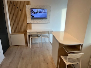 Studio și apartament de inchiriat în centrul stațiunii Mamaia - imagine 4
