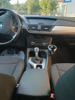 Vând BMW X1 xdrive 1.8 d - imagine 6