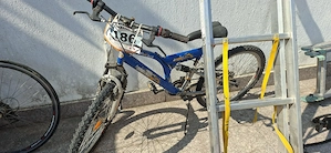 Bicicleta 26" pentru antrenament Rocket Active Widelife 