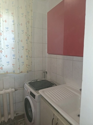 Proprietar ofer spre închiriere garsonieră  confort doi  , etaj 2   4 la cinci minute de mers pe jos - imagine 5
