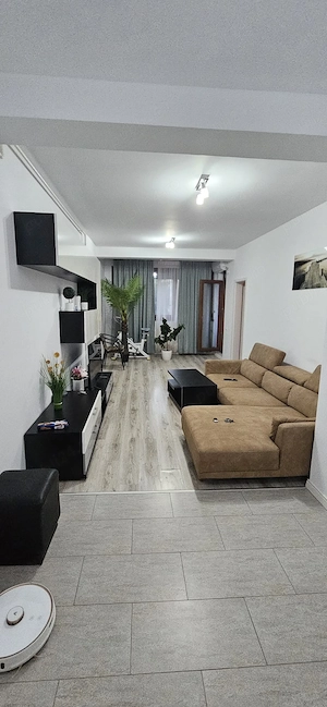 Am apartament 2 camere pt inchiriere termen lung - imagine 9