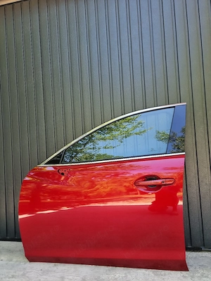 usa stanga fata mazda 6