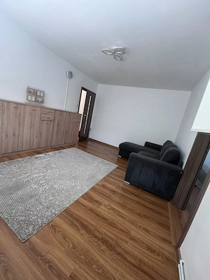 Proprietar- Apartament cu 3 camere  aproape de sensul Resitei   complet mobilat și utilat - imagine 8