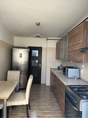 Apartament 2 camere de inchiriat - Banesti, Ploiesti - imagine 2
