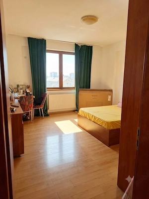 Vand Apartament 2 camere  - imagine 4