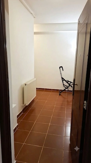 Vand Apartament 2 camere  - imagine 10