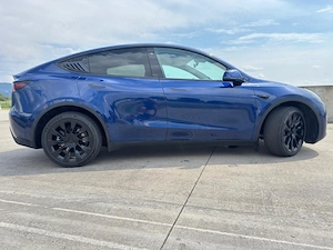 Tesla Model Y dual motor  - imagine 6