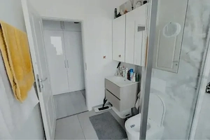 PROPRIETAR VAND: - apartament 2 camere  52,70 m.p.  + balcon 8 m.p - CALEA URSENI; - imagine 2