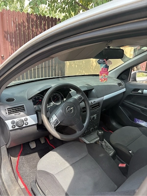 Opel Astra H - imagine 3