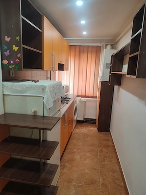 Apartament 3 camere Micro 3  - imagine 2