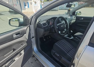 Ford focus 2 1.6 tdci 109 cp 2009  - imagine 5