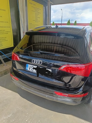  Vând Audi Q5 quattro an 2012 km 240000, unic proprietar în stare bună de funcționare. - imagine 2