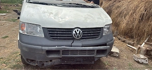 Vand Volkswagen tranporter T5 an 2007 motor functional pt dezmebrare  - imagine 2