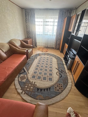 vând apartament 3 camere - imagine 8