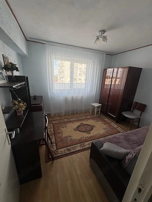 vând apartament 3 camere - imagine 9
