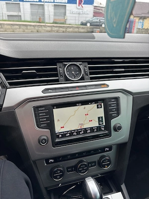 VW passat variant - imagine 5
