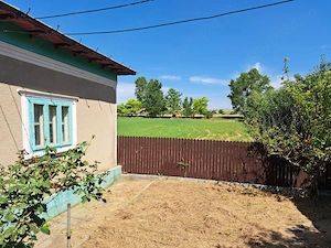 Casa de vanzare Valea Nucarilor (Tulcea) - 2000 mp teren - imagine 3