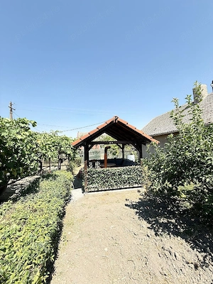 vind casa in cherestur  - imagine 5
