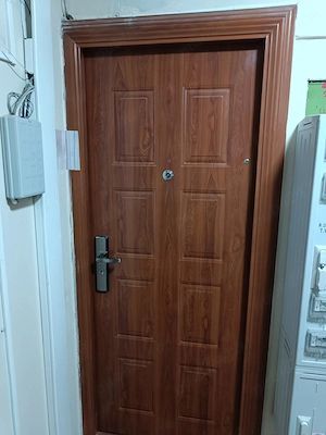 Apartament 3 camere etaj intermediar, ct, boxa pe etaj, beci, bloc izolat Calea Bucuresti 100 - imagine 2