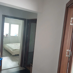 Vand apartament 2 camere - imagine 4
