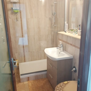 Vand apartament 2 camere - imagine 5