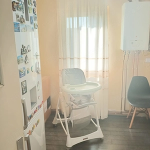 Vand apartament 2 camere - imagine 7
