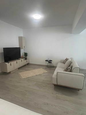 Inchiriere Studio Elegant Calea Dudești, Bloc Nou, Centrala Proprie - imagine 2