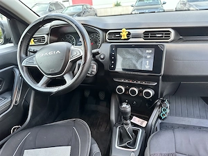 Dacia Duster ECO-G 100 Journey + unic proprietar garanție valabilă până în 2027 - imagine 2
