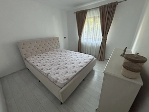 Apartament 3 camere Savinesti Neamt - imagine 6
