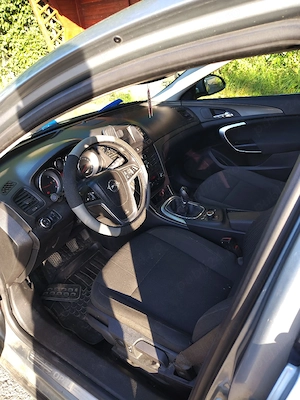 vînd Opel isignia 2.0 an 2010 163cp mici defecte pret negociabil fac si schimb  - imagine 5