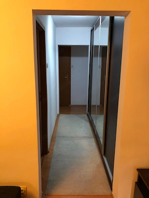 Vând în rate sau schimb cu casă în apropiere de București apartament cu 4 camere în sector 5 - imagine 4