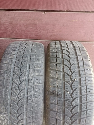 2 cauciucuri iarnă 225/45 r17