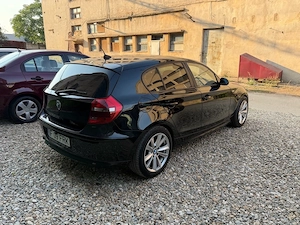 BMW Seria 1 118d 2.0 Diesel 143 CP 2009 - imagine 3