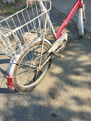 bicicleta de vânzare în stare buna roți pe 20 