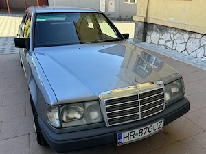 Mercedes-Benz W124 300D   Oldtimer  - imagine 4