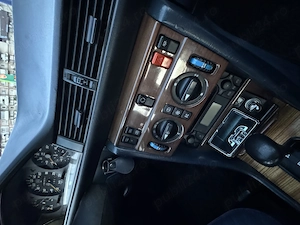 Mercedes-Benz W124 300D   Oldtimer  - imagine 5