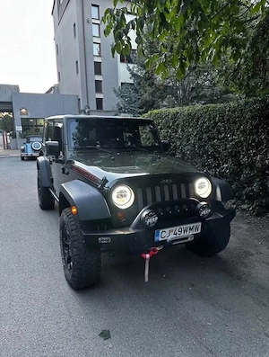 Vand  schimb Jeep Wrangler Rubicon Automat  140k km - imagine 7