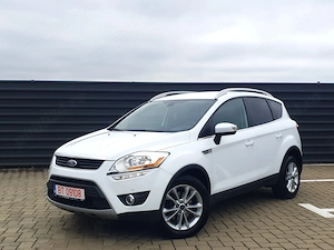 ford  kuga  titanium  2012  luna 09       euro 5