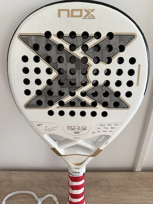 Rachetă de padel AT10 Genius 12K Alum Xtrem 26 by Agustín Tapia Adulți (CU GARANȚIE)