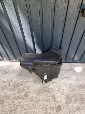 carcasa filtru aer audi a6 c7 - imagine 2