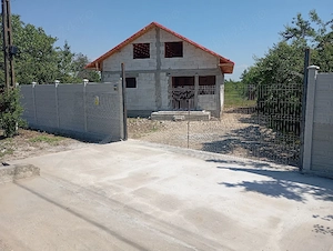 casa de vnzate 48000 euro  - imagine 5