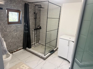 Casa spatioasa de vanzare , Babana , 20 minute de Pitesti , 210 mp utili - imagine 10