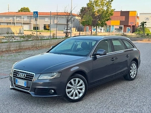 Audi A4 2.0 Tdi 143 CP cutie automata 