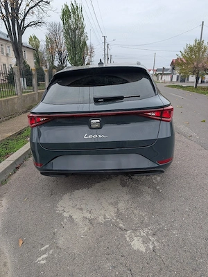 Seat Leon St,1.5tsi,fabricație 09.2025,23500km,manuală - imagine 10