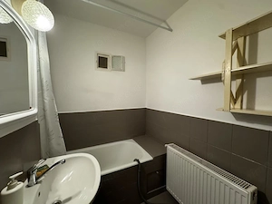 Apartament cu 2 camere ideal pentru studenti, in Complexul Studentesc - imagine 9