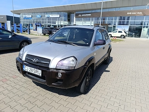 Vând Hyundai Tucson din 2009 motor JM-A 2.0 CRDI, în stare impecabilă, tracțiune față, 260.000 km - imagine 3