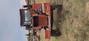 Vând tractor U650