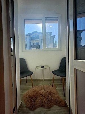 Inchiriez apartament cu 2 camere - imagine 2