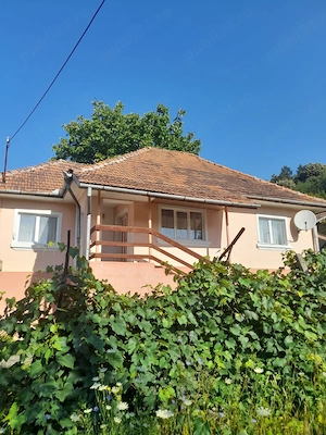 Vând casa in com. Săcelu județul Gorj